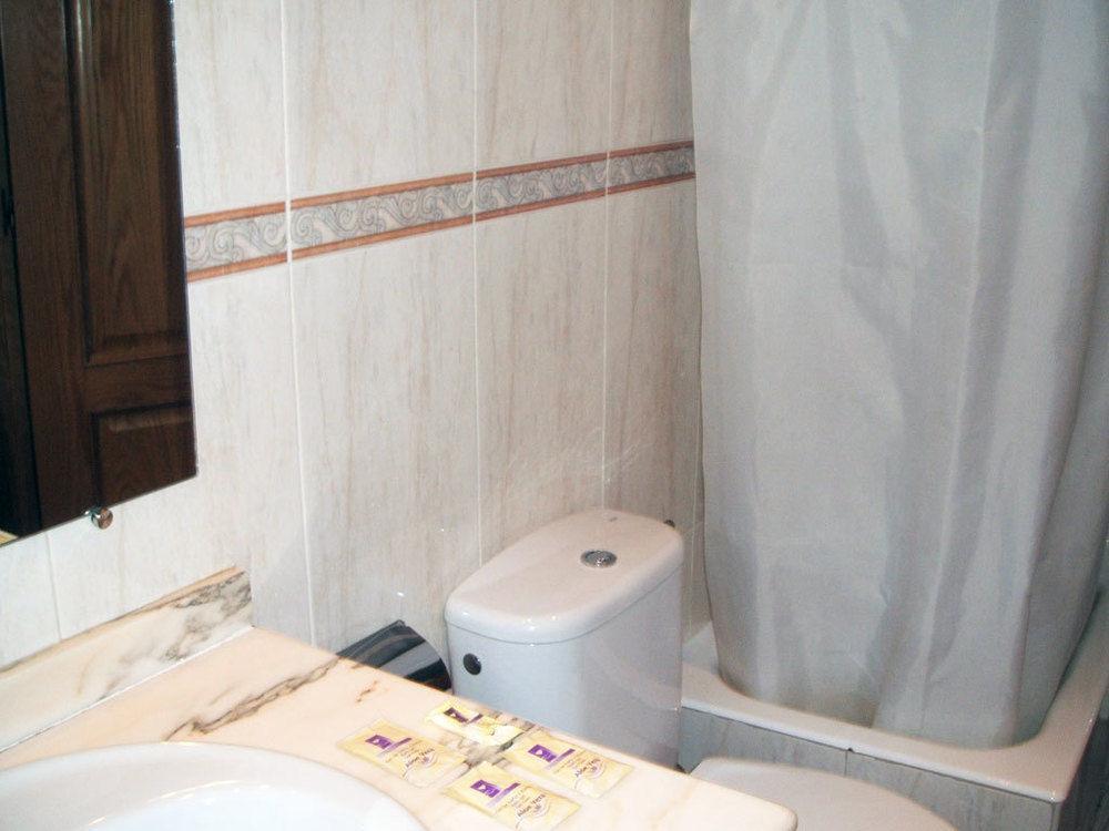Hostal Centro Толедо Екстер'єр фото